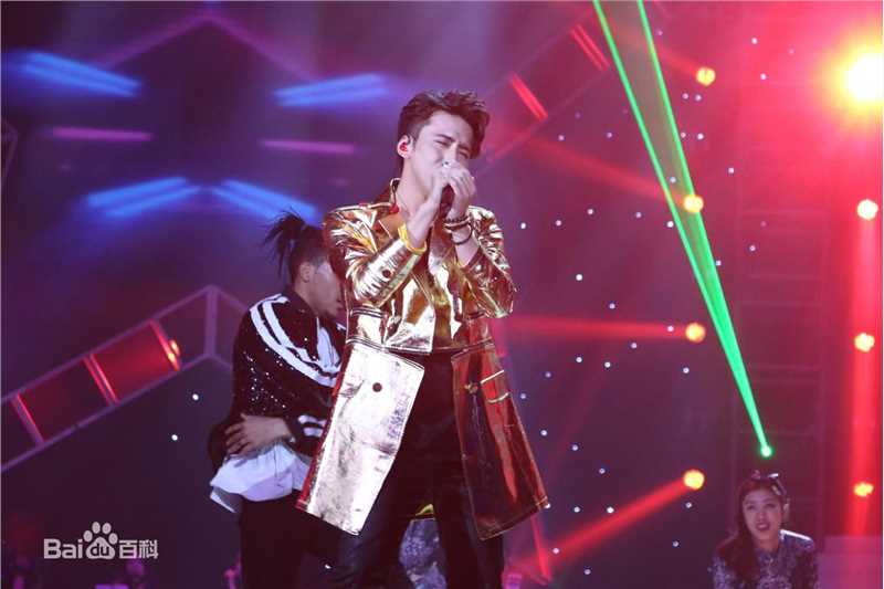 扎西顿珠扎西参加央视星光大道超级版的比赛素颜照相册