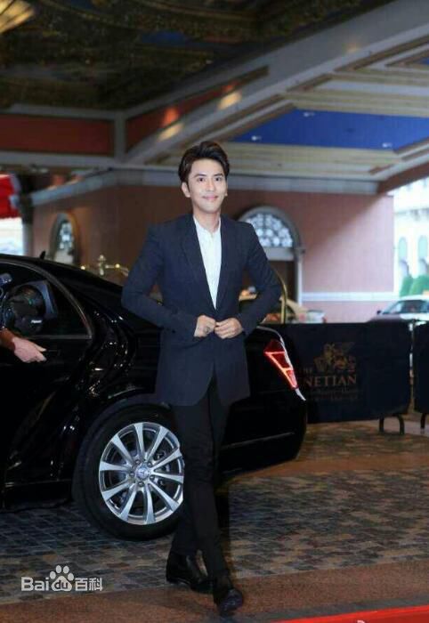 扎西顿珠全球华语榜中榜等获奖照片生活照相册