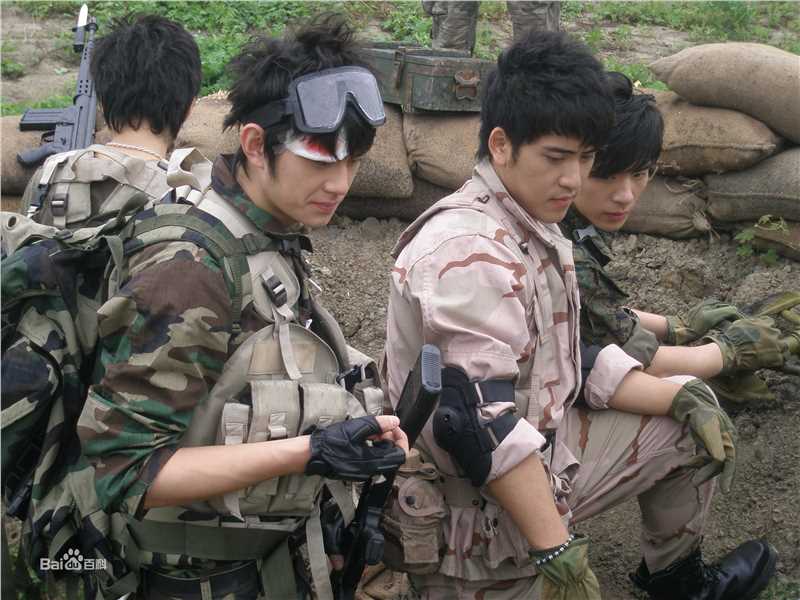 最新扎西顿珠在2007年《加油！好男儿》中的图集