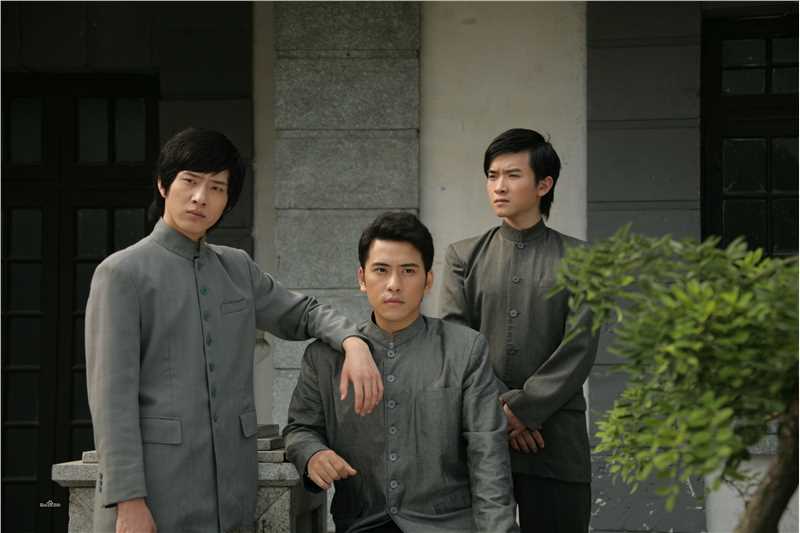 最新扎西顿珠在2007年《加油！好男儿》中的图集