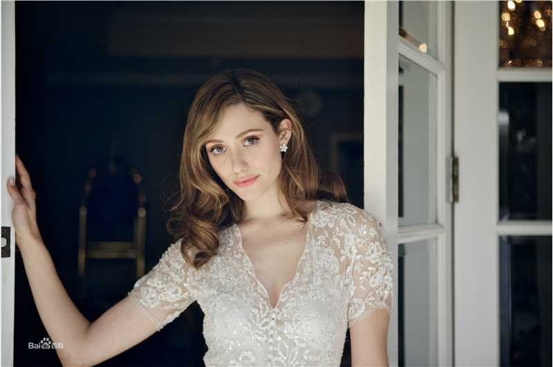 高清艾米·罗森(Emmy Rossum)图片