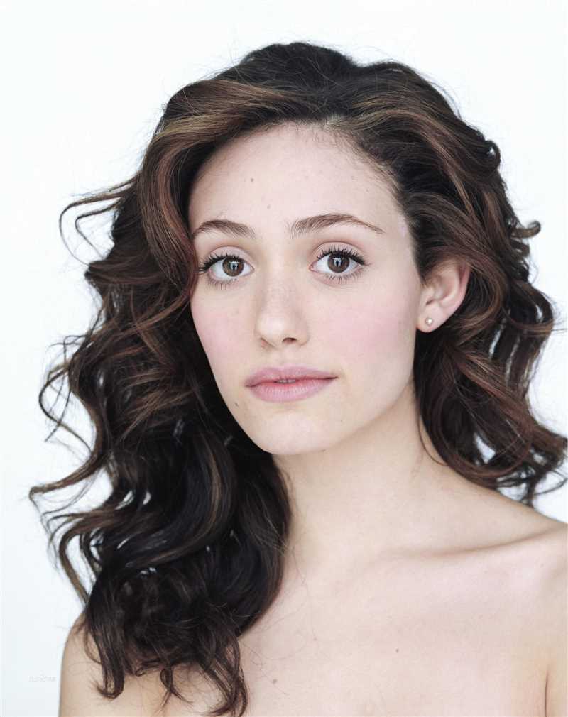 高清艾米·罗森(Emmy Rossum)图片