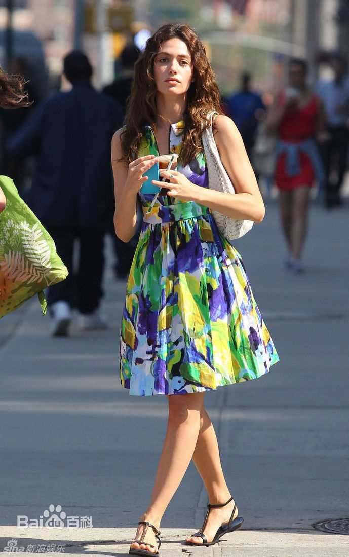 高清艾米·罗森(Emmy Rossum)精彩图册