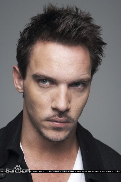 乔纳森·莱斯·梅耶斯(Jonathan Rhys Meyers)最全乔纳森壁纸