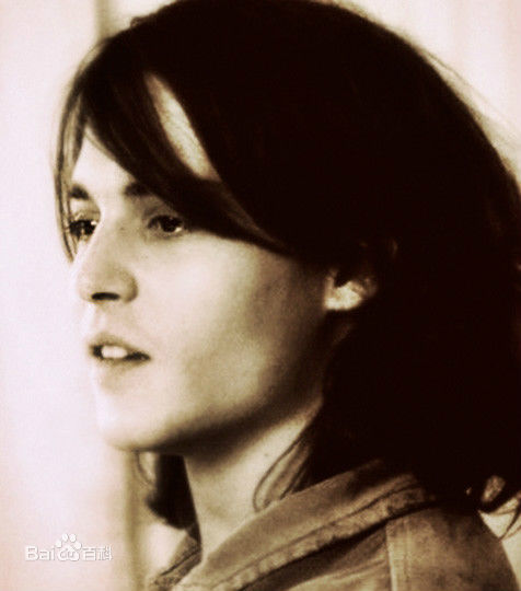 约翰尼·德普(Johnny Depp)年轻时的前后照片