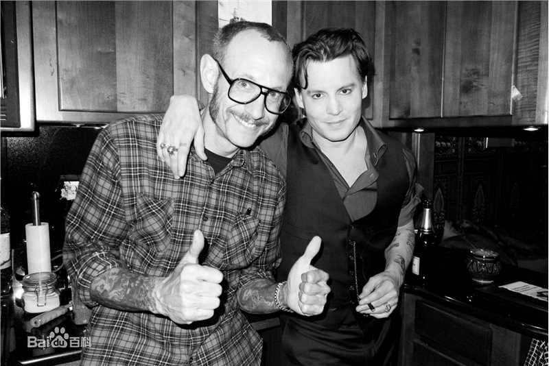 最全约翰尼·德普(Johnny Depp)精彩图册