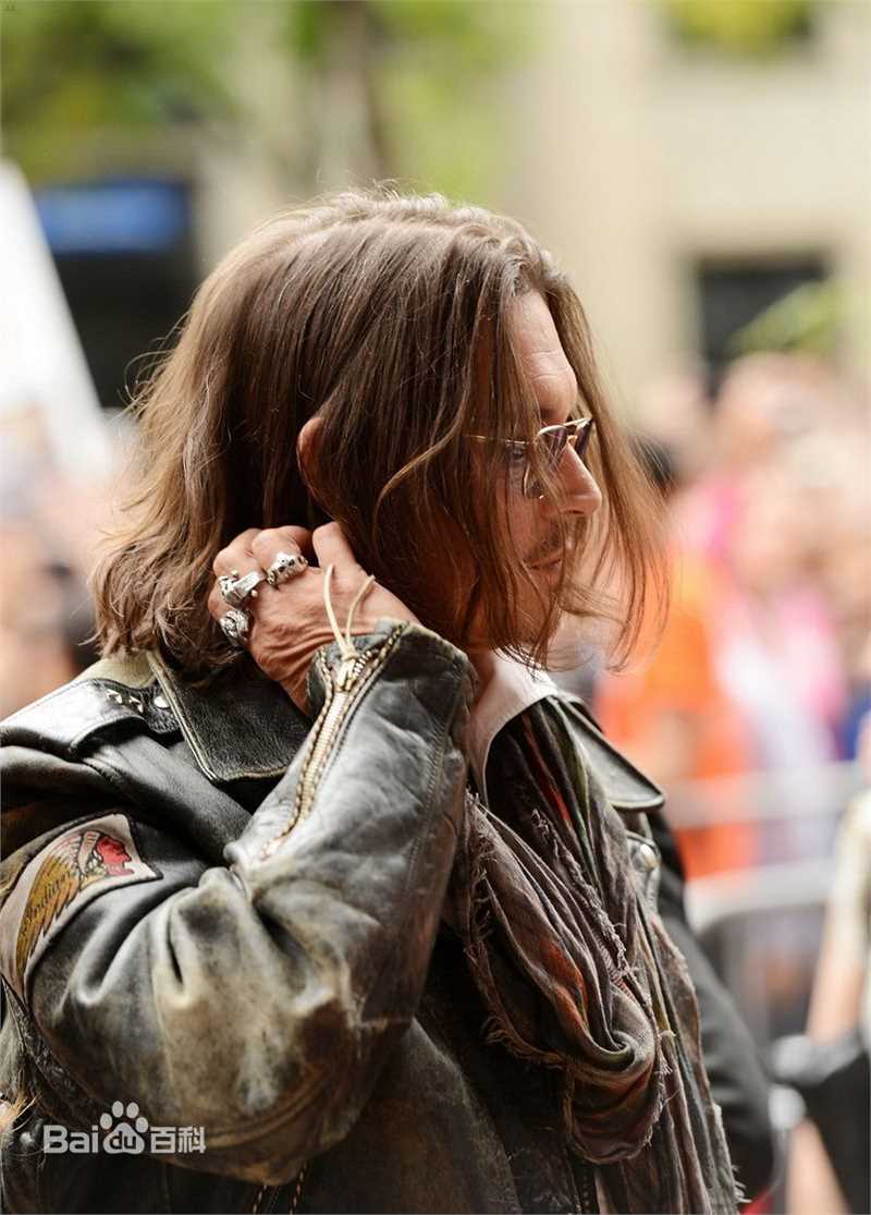 精选约翰尼·德普(Johnny Depp)精彩图册