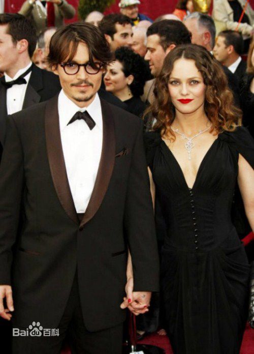 最全约翰尼·德普(Johnny Depp)精彩图册