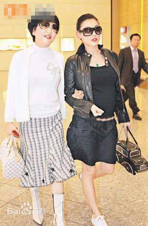 狄波拉(Deborah Lee)前后照片