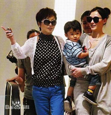 狄波拉(Deborah Lee)前后照片