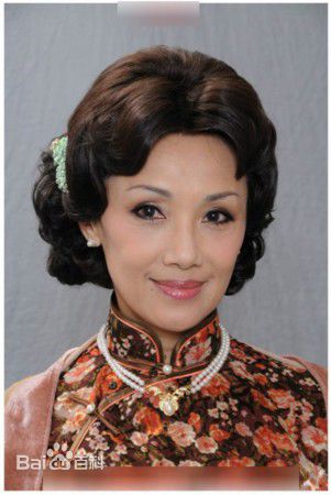 韩马利(Mary Hon Ma Li)《名媛望族》精选剧照