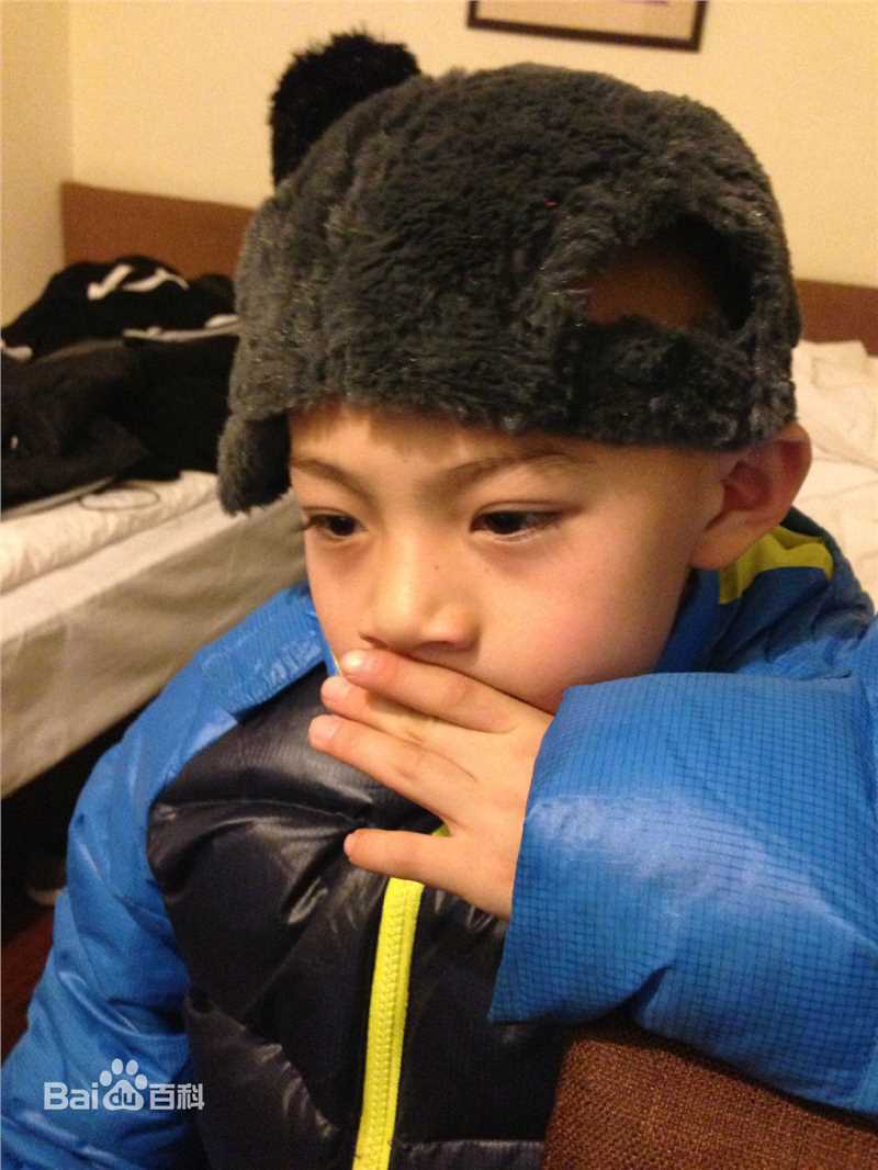 李思瑶 （法号：释小松）释小松★生活照图片图集