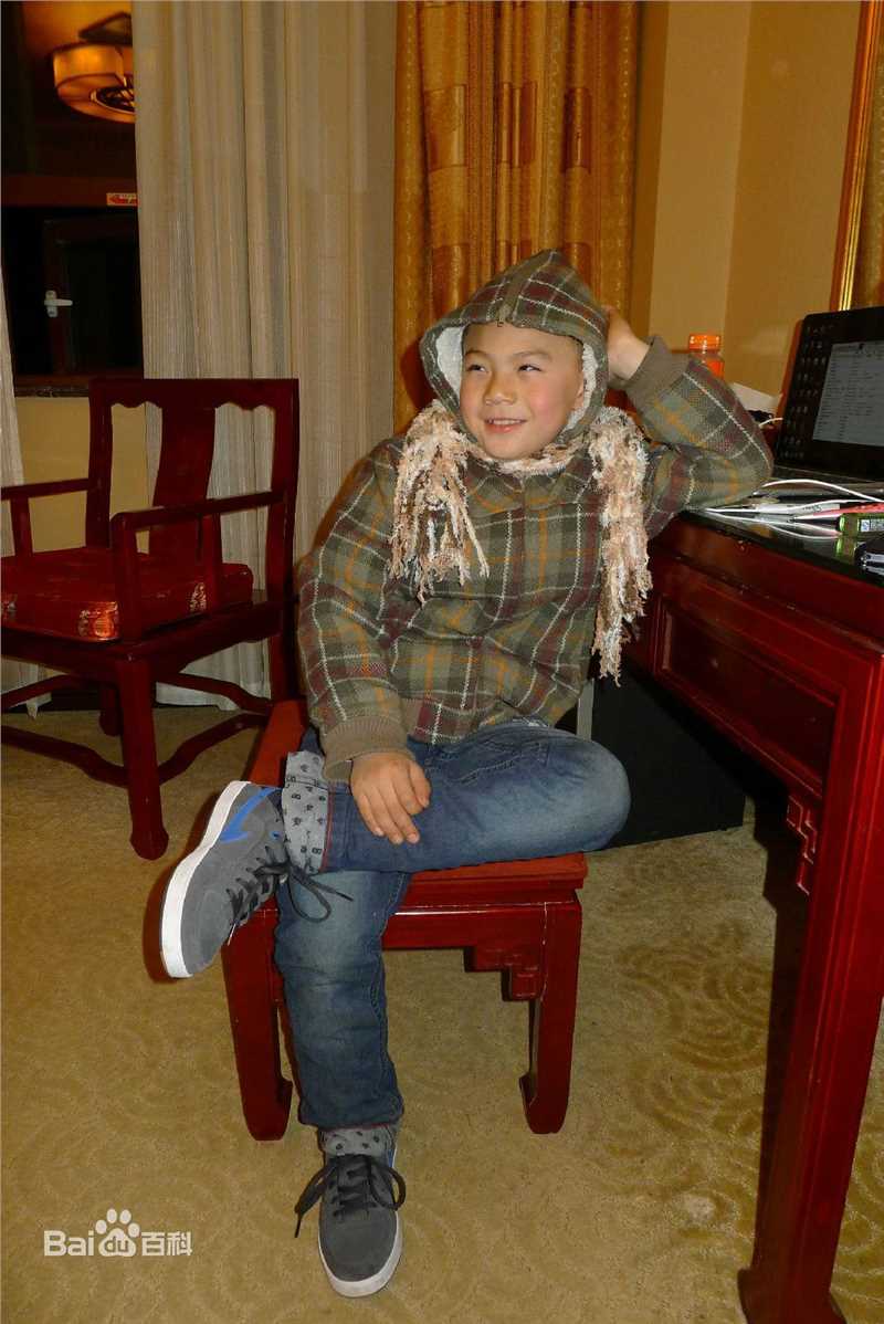 李思瑶 （法号：释小松）释小松★生活照图片图集