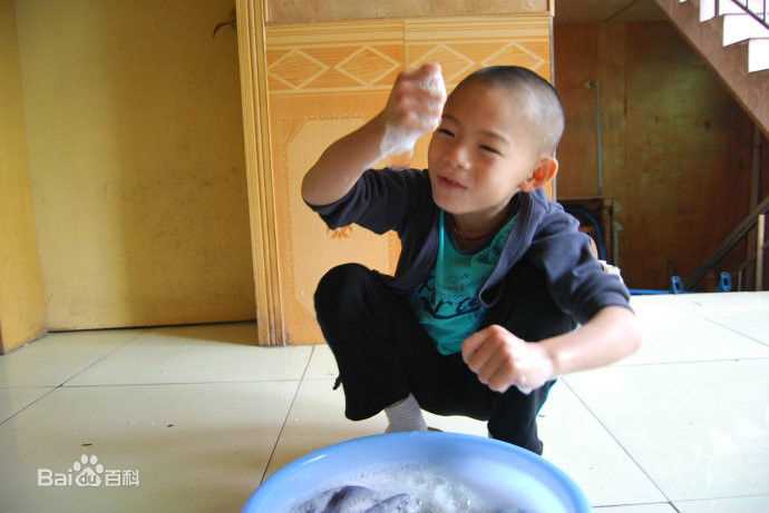 李思瑶 （法号：释小松）释小松★生活照图片图集