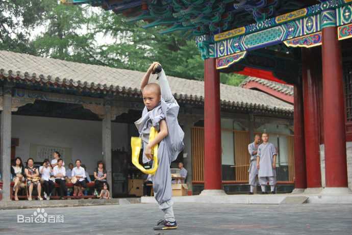 李思瑶 （法号：释小松）释小松★少林生活性感图片壁纸
