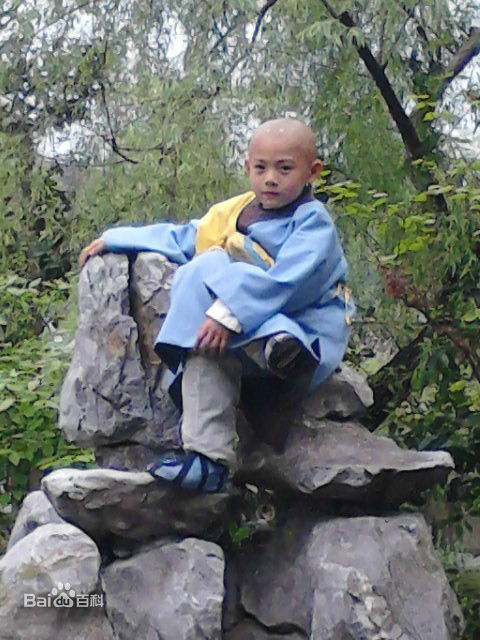 李思瑶 （法号：释小松）聪明小空空★无悔生活照