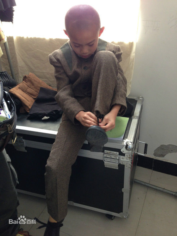 李思瑶 （法号：释小松）释小松★猛兽列车素颜照相册