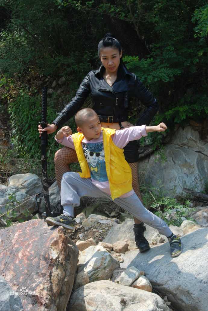 李思瑶 （法号：释小松）盗墓风云★小豹壁纸壁纸