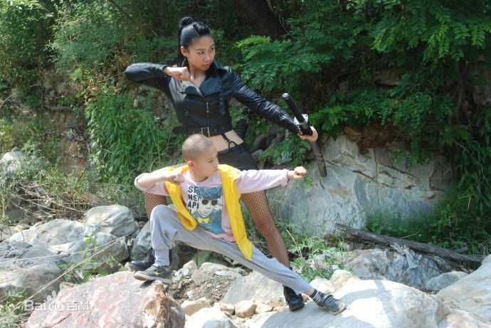 李思瑶 （法号：释小松）盗墓风云★小豹壁纸壁纸