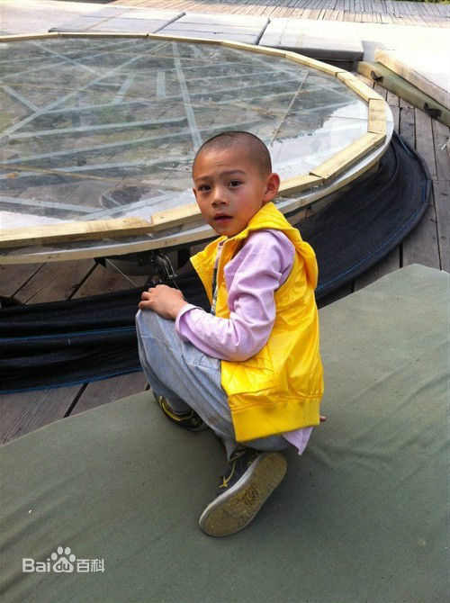 李思瑶 （法号：释小松）盗墓风云★小豹壁纸壁纸