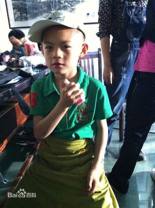 李思瑶 （法号：释小松）盗墓风云★小豹壁纸壁纸