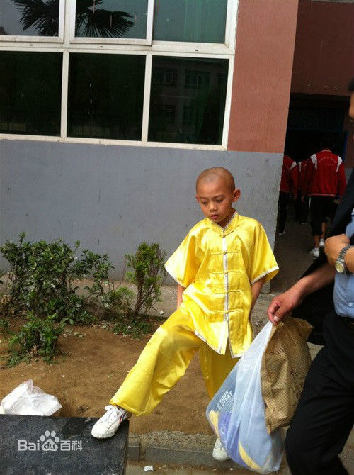 李思瑶 （法号：释小松）盗墓风云★小豹壁纸壁纸