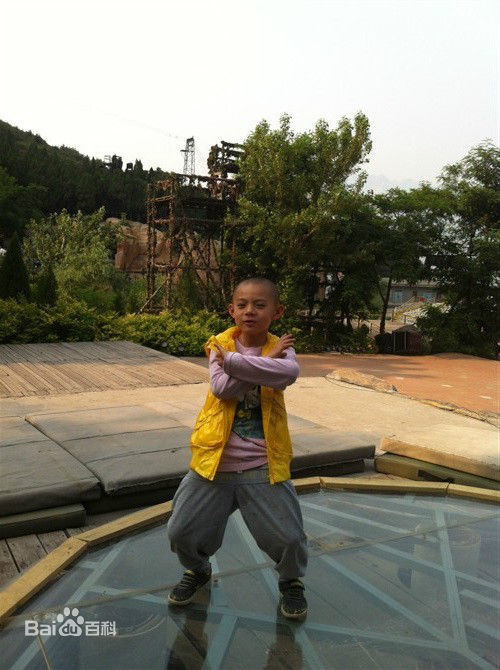 李思瑶 （法号：释小松）盗墓风云★小豹壁纸壁纸