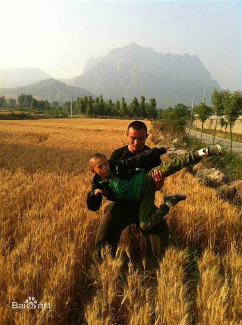 李思瑶 （法号：释小松）盗墓风云★小豹壁纸壁纸