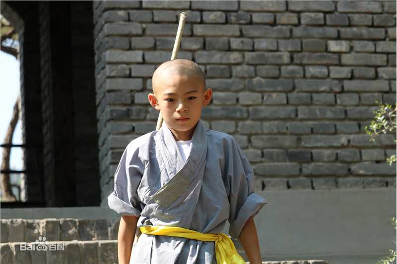 李思瑶 （法号：释小松）释小松2015生活照生活照相册