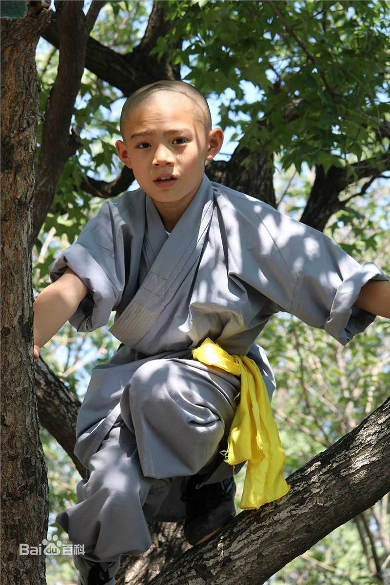 李思瑶 （法号：释小松）释小松2015生活照生活照相册