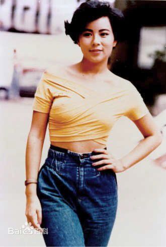 李美凤(Elizabeth Lee)高清杂志上的照片图集