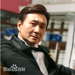 最新崔浩然性感图片