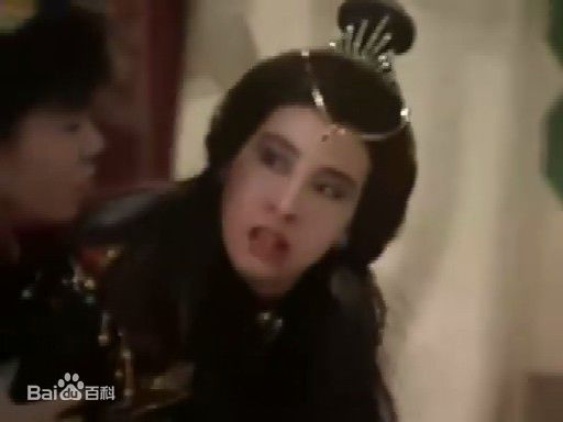 林漪娸(Yvonne Lam Yi Kei)车月国国王生活照