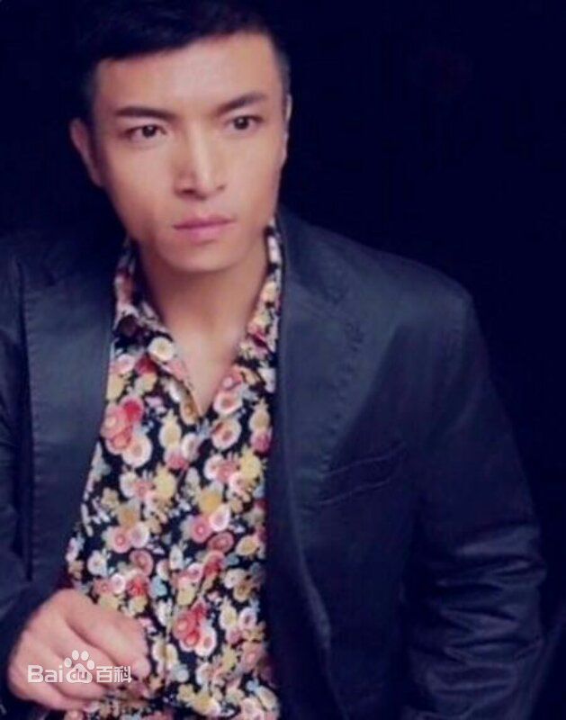 王伟光精选定妆照图册