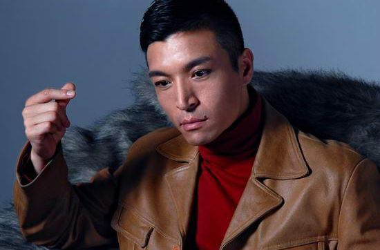 最新王伟光性感图片