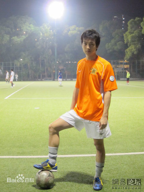 梁竞徽(Oscar Leung)梁烈唯素颜照相册