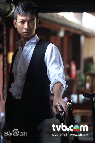 梁竞徽(Oscar Leung)梁烈唯素颜照相册