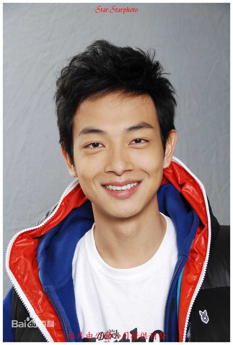 梁竞徽(Oscar Leung)人物造型图片图册