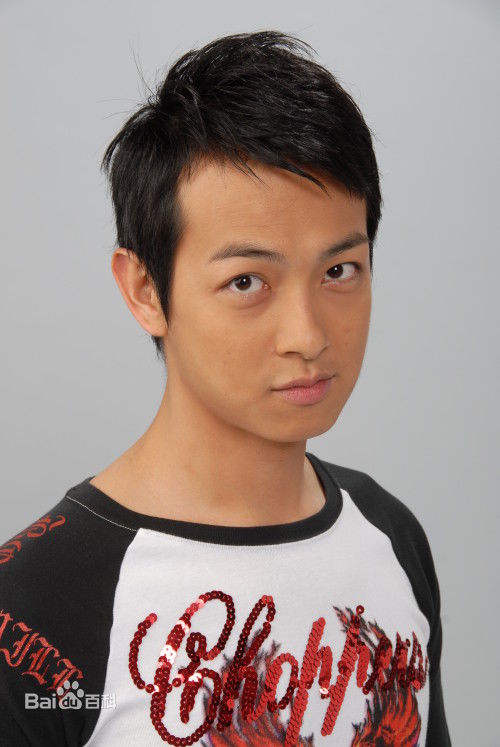 梁竞徽(Oscar Leung)人物造型图片图册