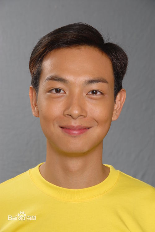 梁竞徽(Oscar Leung)人物造型图片图册