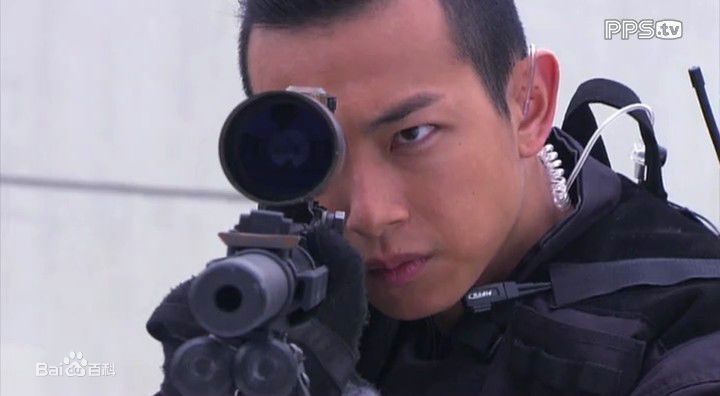 最全梁竞徽(Oscar Leung)在《飞虎》庄卓源中的壁纸