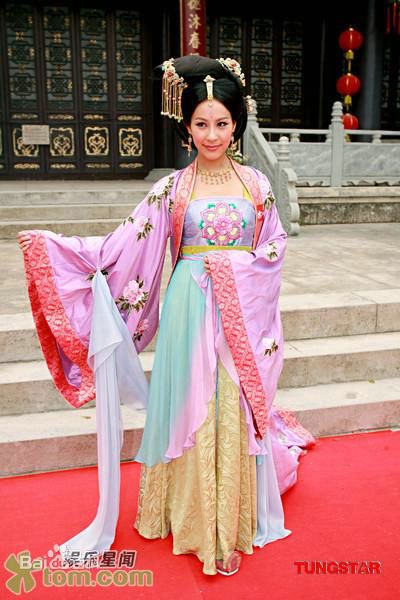 最全曹敏莉(Mandy Cho)在《宫心计》定妆照中的壁纸