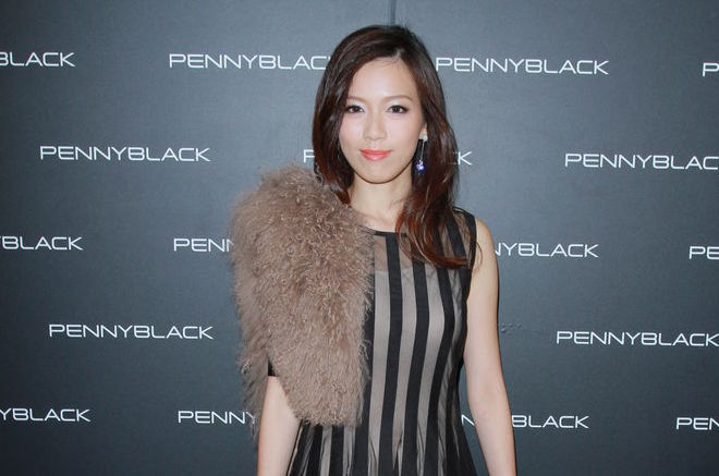 黄芷晴(Adrian Wong)前后照片