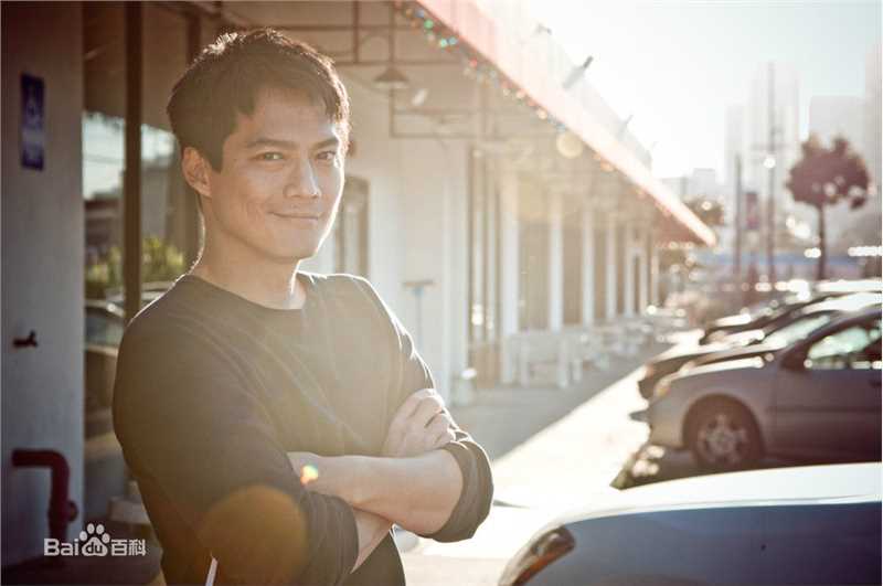 高圣远(Archie Kao（音：阿尔奇）)生活照壁纸壁纸