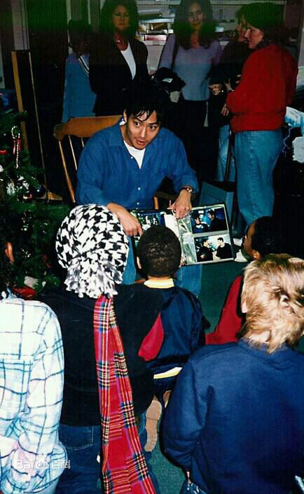 高圣远(Archie Kao（音：阿尔奇）)生活照壁纸壁纸