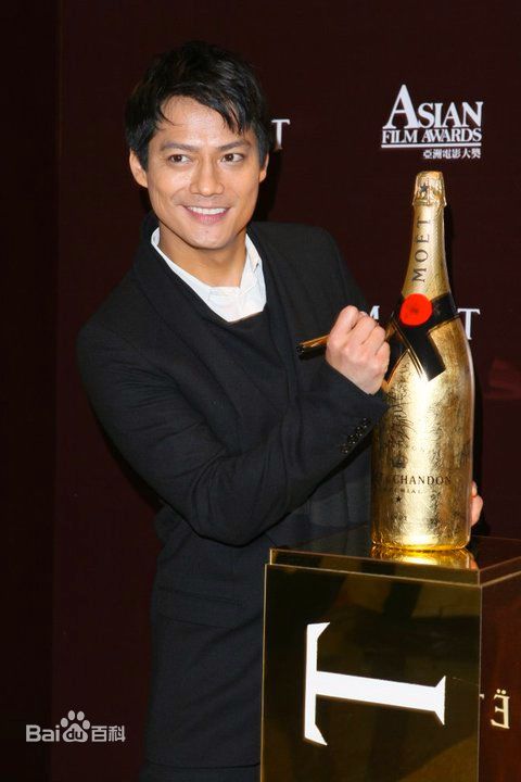 最优质高圣远(Archie Kao（音：阿尔奇）)生活照