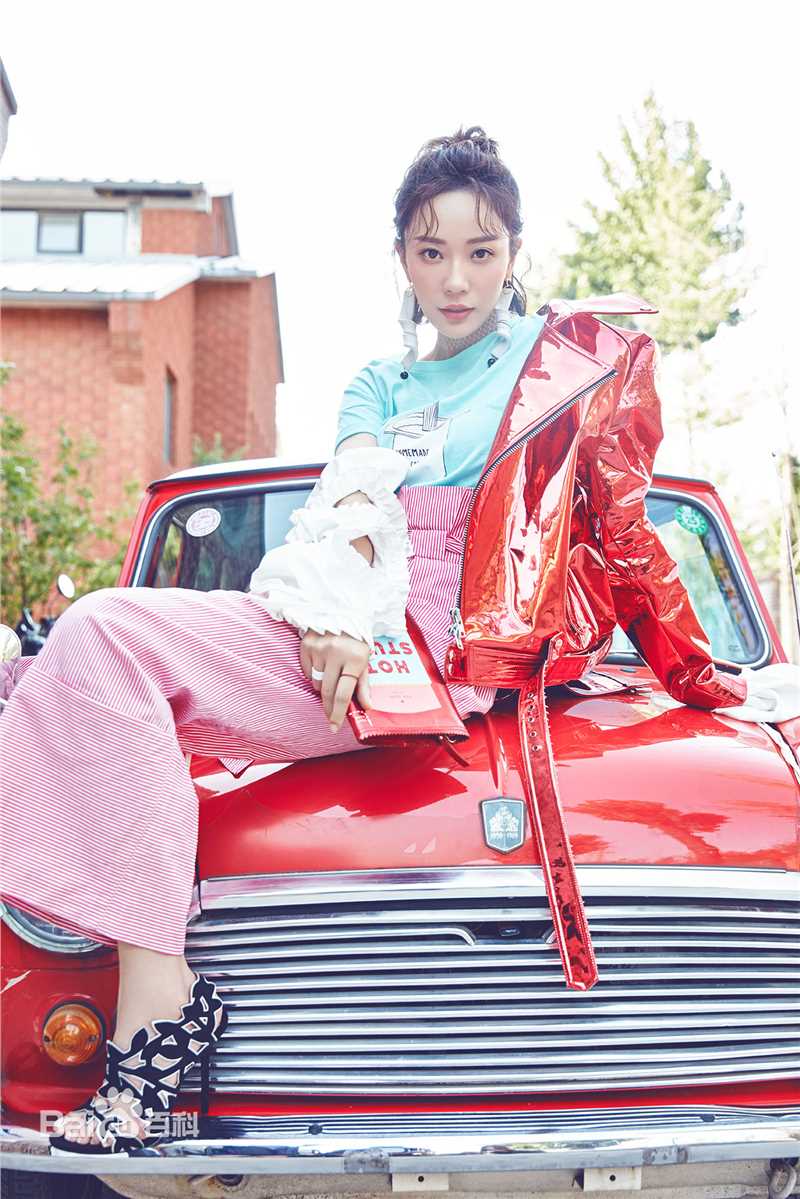 王文绮(Vicky.Q)外拍素颜照相册