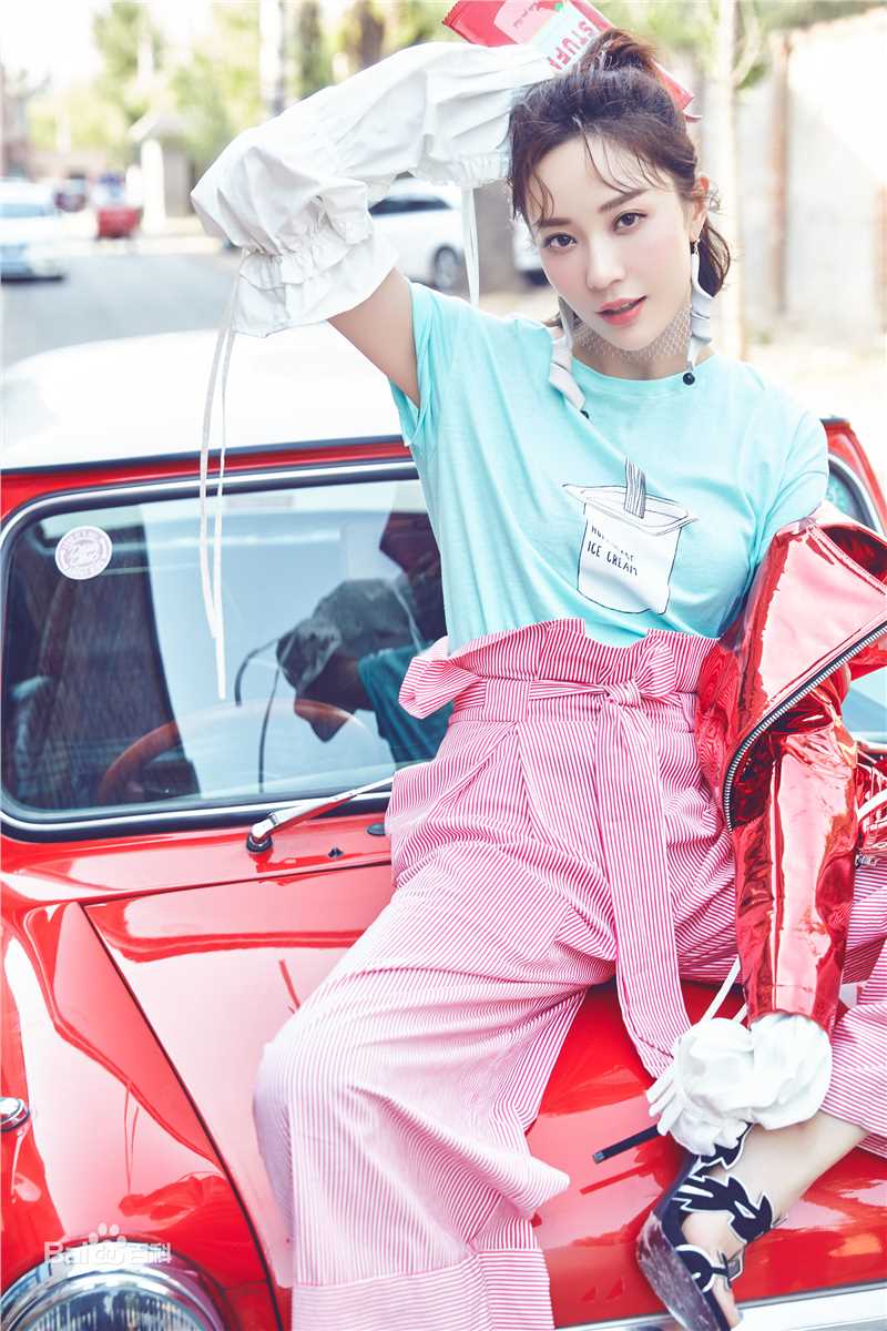 王文绮(Vicky.Q)外拍素颜照相册