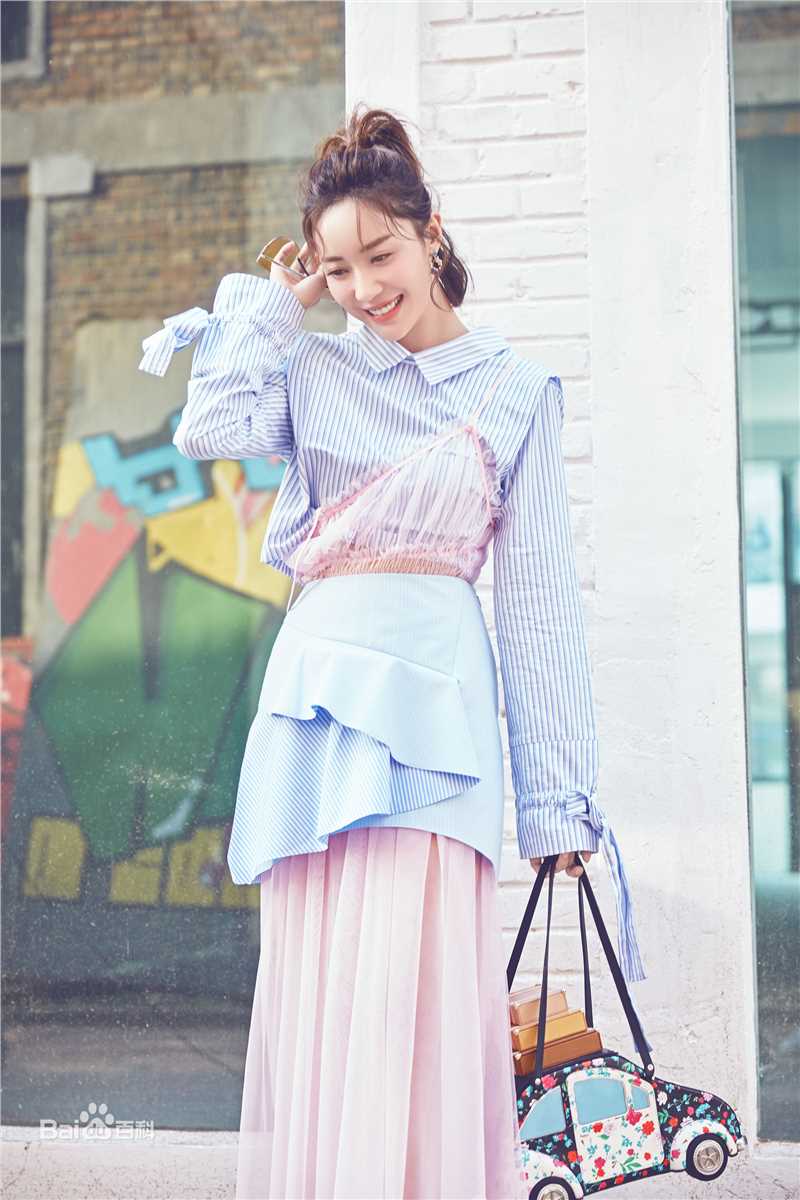 王文绮(Vicky.Q)外拍素颜照相册