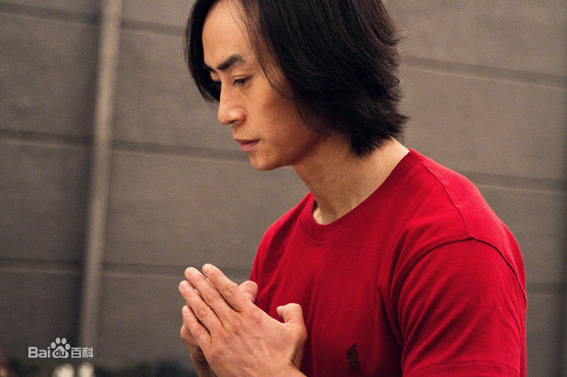 陈虎(Tiger)太极侠前后照片